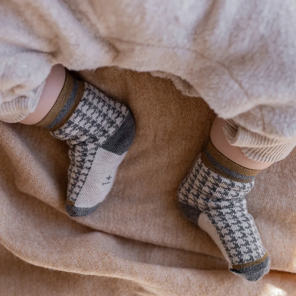 1  In The Family Baby Arnau Socks Oatmeal Cream