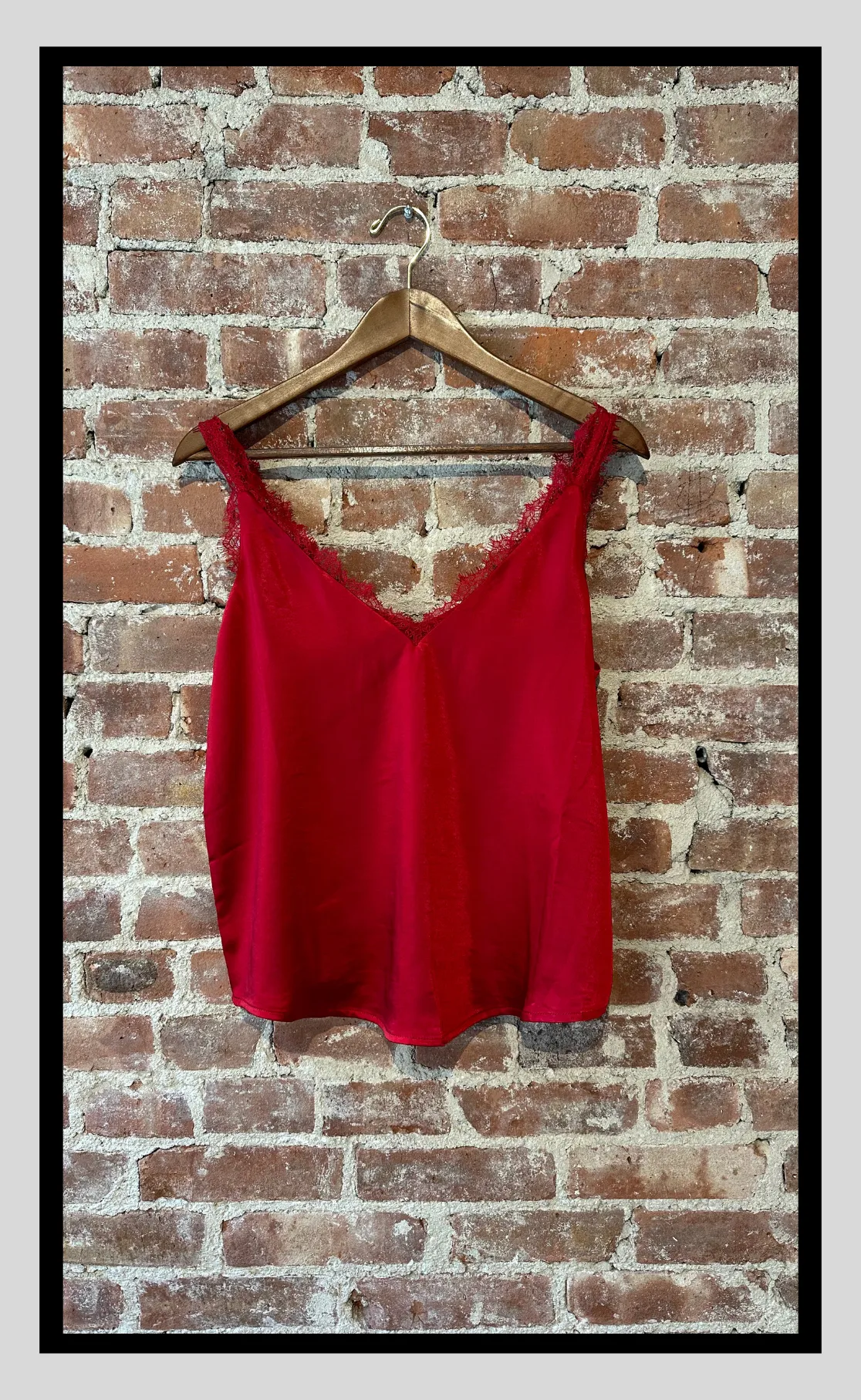 Lace-Trim Satin Camisole – Red / Dark Magenta