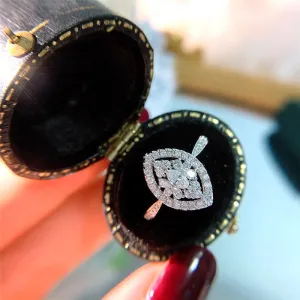 Luxury Leafy Almond Shape Ring