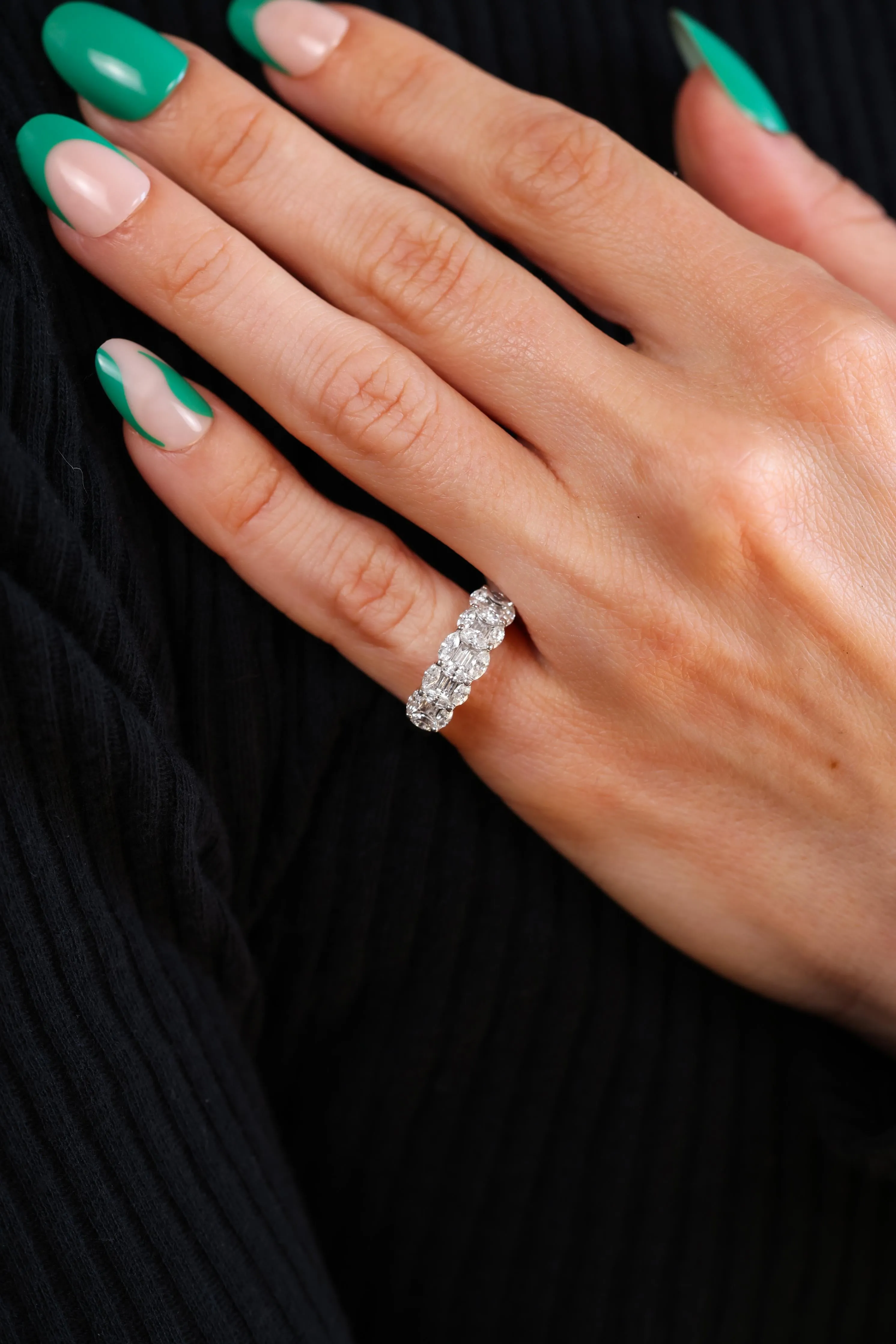 Modern 1.50 Carat Diamond White Gold Ring