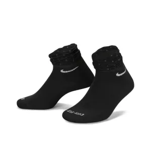 Nike Everyday Dri-FIT Comfort Socks - Stylish Black Training Essentials for Men & Women
