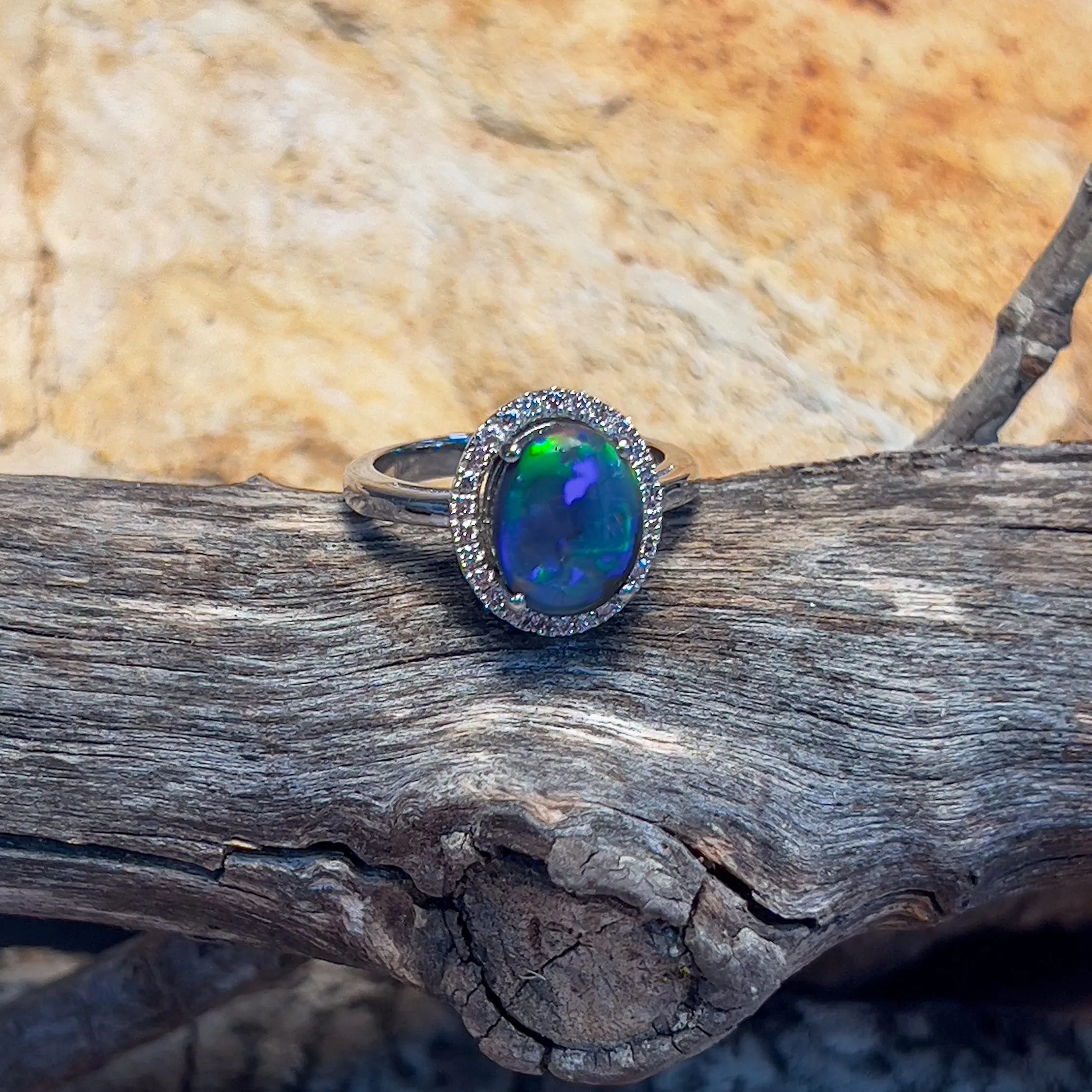 Platinum halo ring Black Opal 2.78ct Diamond 0.24ct