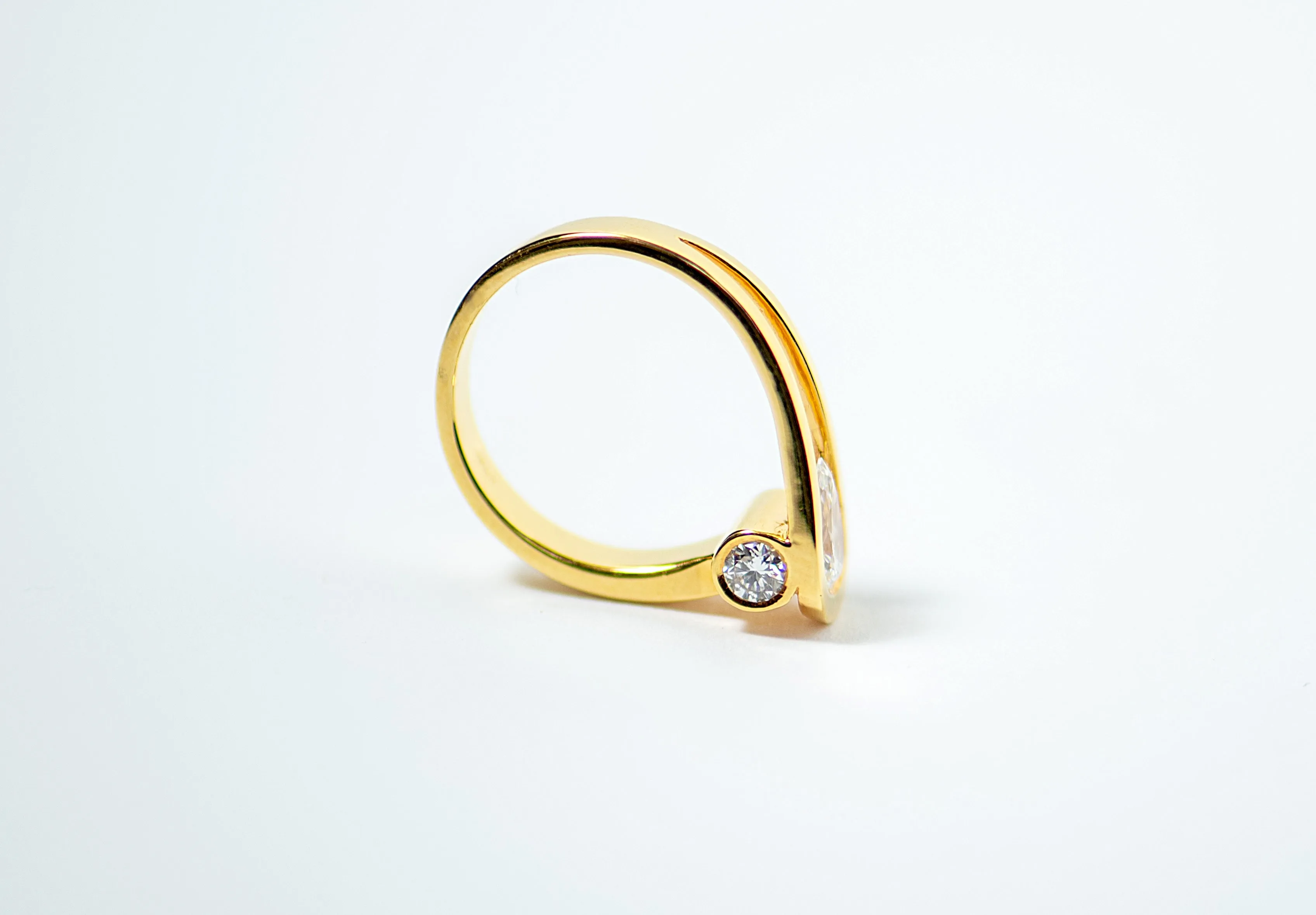 "Zarina" Ring