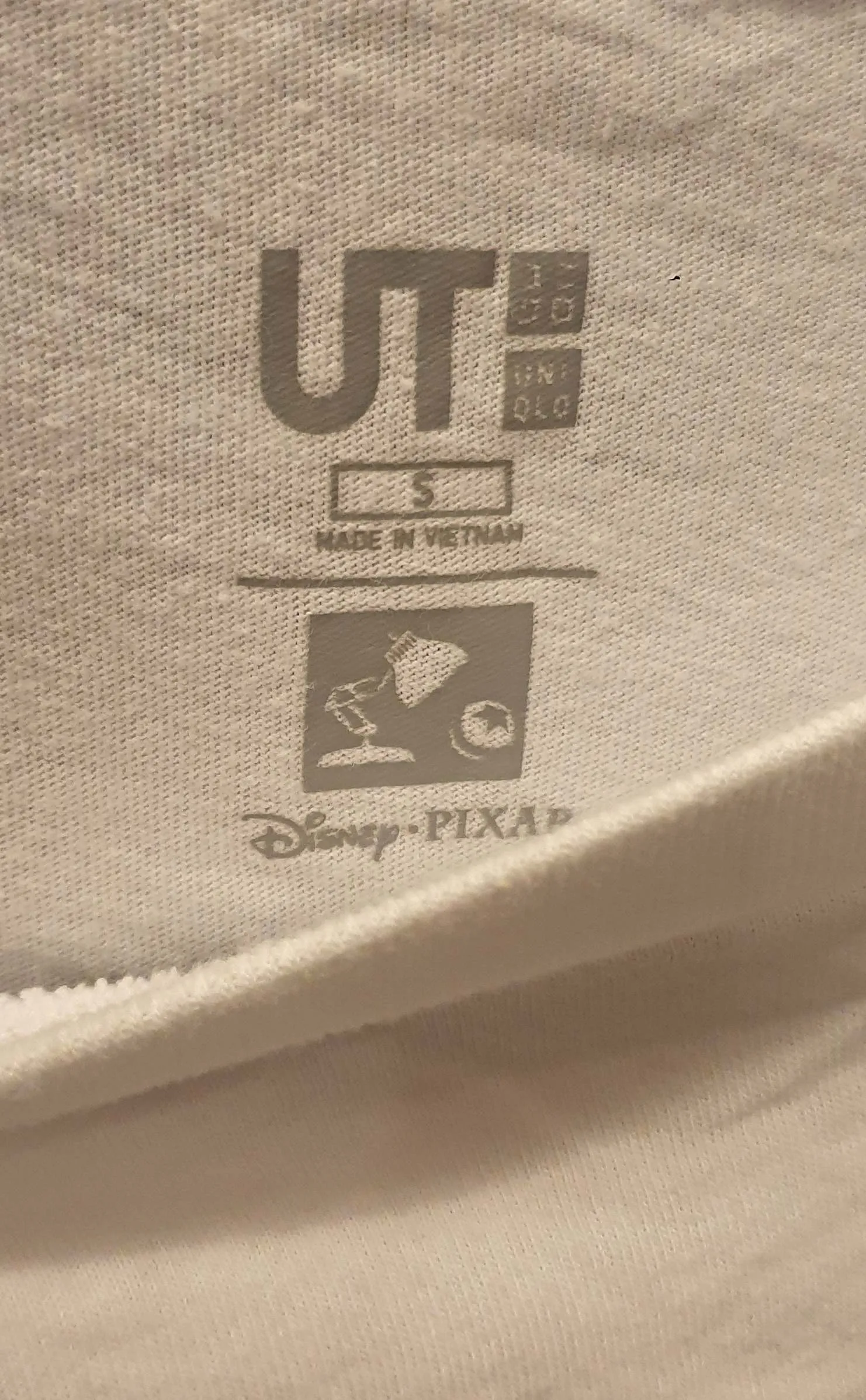Uniqlo   Pixar white tee shirt size S