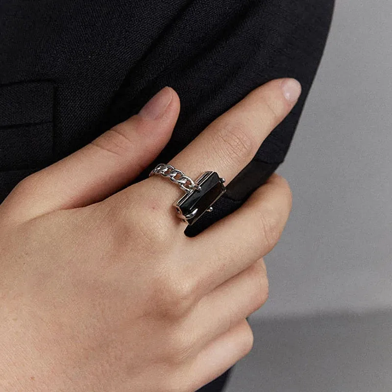 VAIGE Elegant Silver and Black Cubic Zirconia Rectangular Statement Ring