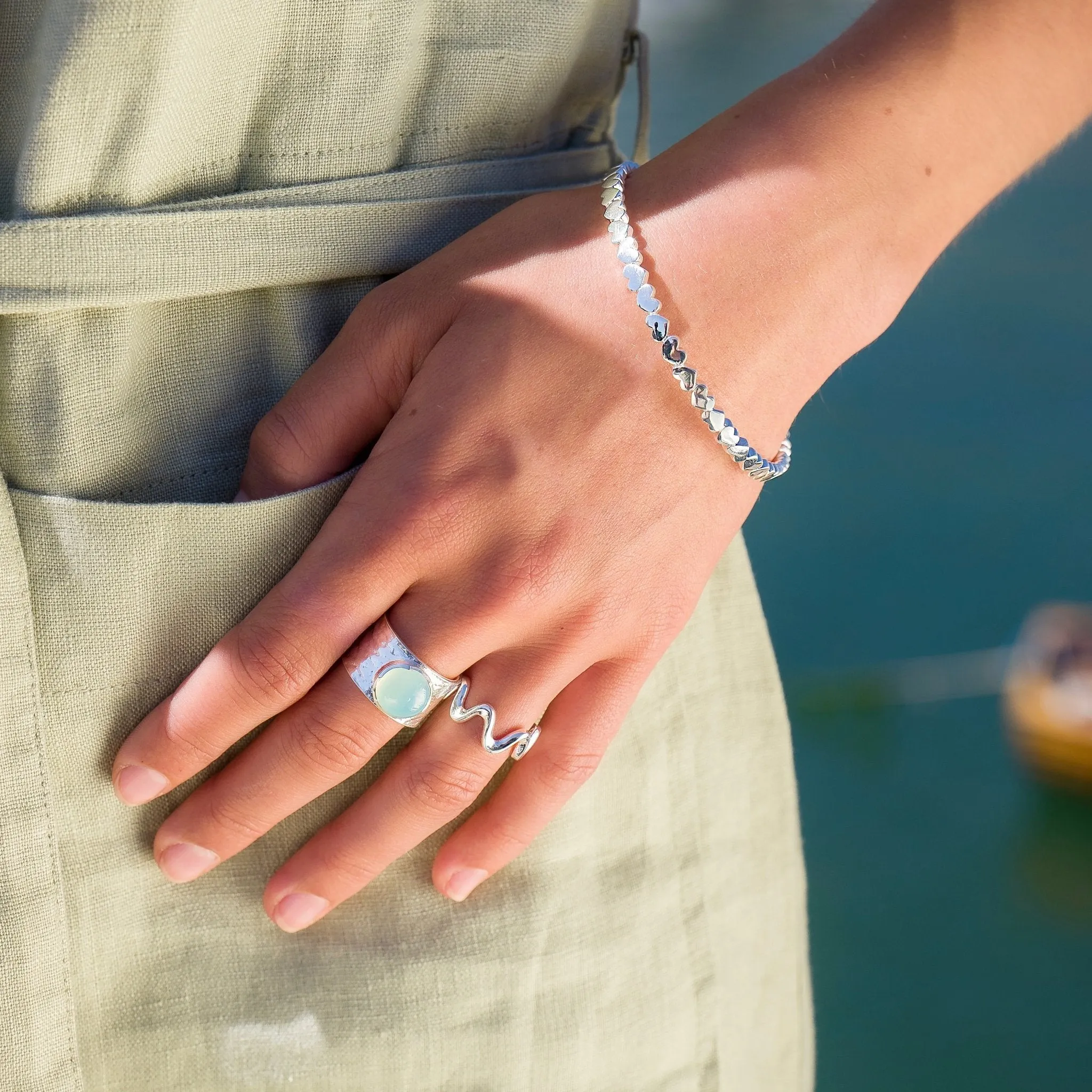 Wave Ripple Ring